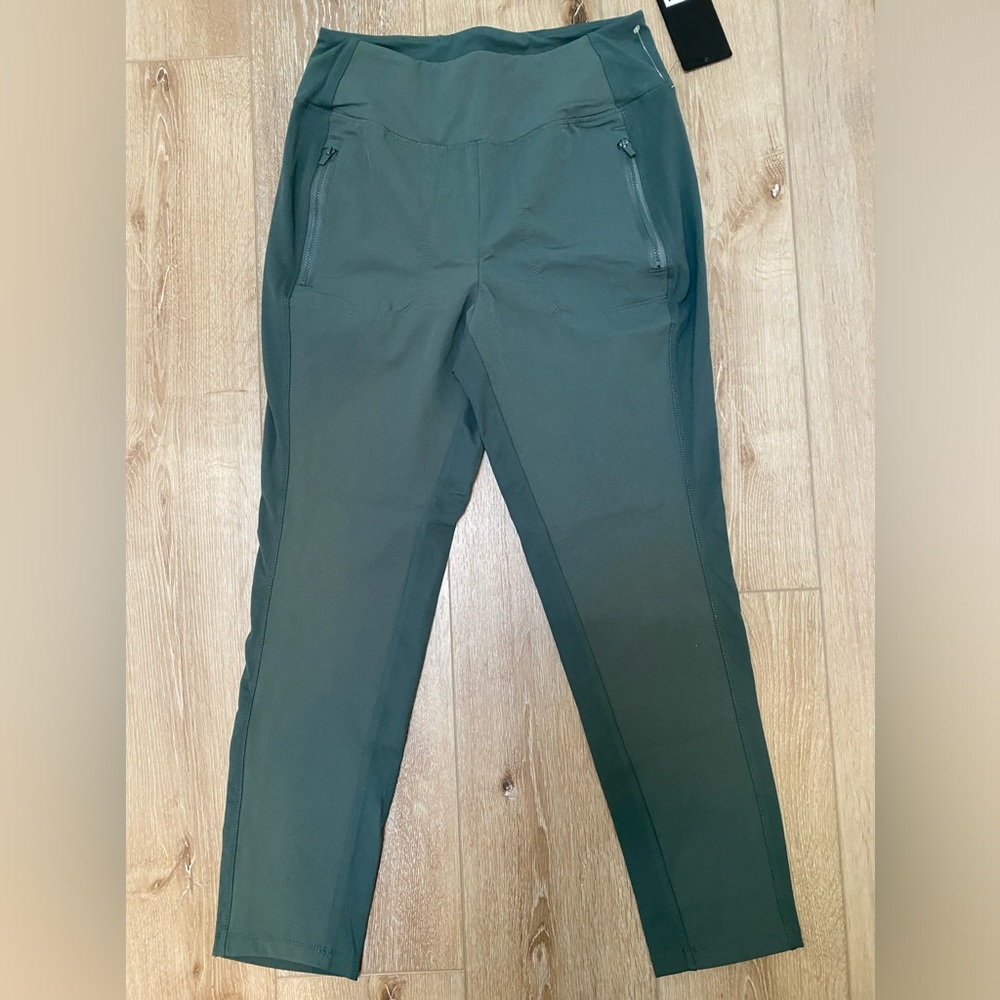 90 Degrees by Reflex New with Tags Sage Leggings Athletic Medium Pocket Zipper